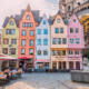 Bunte Häuser am Kölner Fischmarkt bei Groß St. Martin